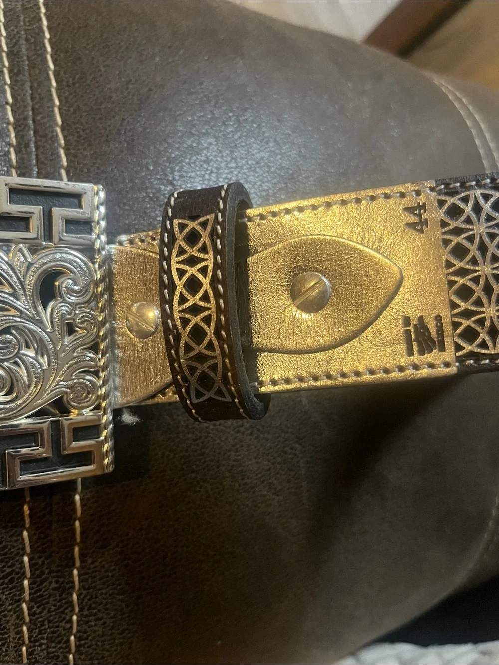 Zacatecas Men's Western Cowboy Rodeo Leather Belt Ornamental Silver Buckle